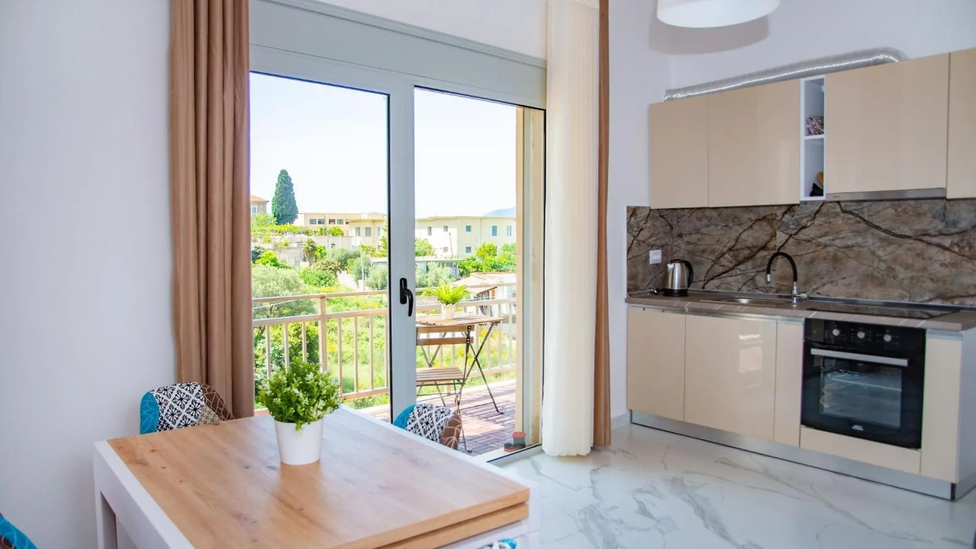 Casa Di Frida Apartment Vlore